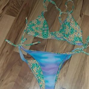 Moana Picking pineapples set bikini